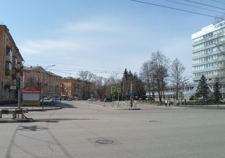 ПАМЯТНИК П.А. ЧИХАЧЁВУ – НА ПЛОЩАДИ ИМЕНИ П.А. ЧИХАЧЁВА